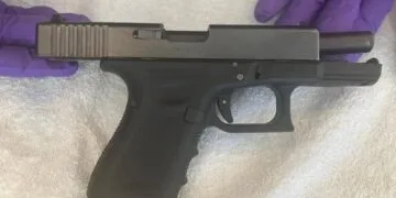 Europol a destructurat o rețea care trafica arme contrafăcute din Turcia! Zece persoane au fost arestate și au fost confiscate bunuri de peste 1,2 milioane de euro