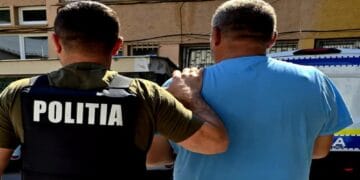 Mandat european de arestare pus în executare de polițiști! Suspectul este acuzat că a introdus în circulație bancnote false