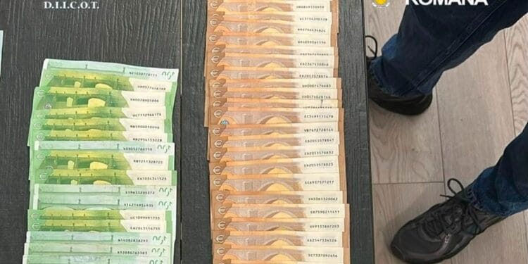 Rețea de cocaină și canabis destructurată! Un cetățean italian, printre persoanele cercetate de DIICOT