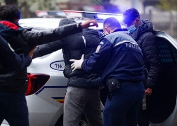 Bătrân tâlhărit! A fost lăsat fără 2.500 de lei. Suspectul a fost prins și reținut după trei zile de căutări!