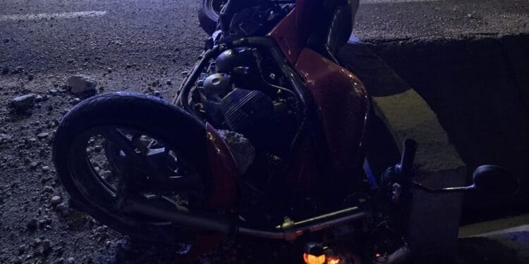 Motociclist mort după ce a intrat cu vehiculul într-un cap de pod! Medicii nu au mai putut să-l salveze