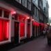 VIDEO. Tinere obligate să se prostitueze în Cartierul Roșu din Amsterdam. DIICOT și autoritățile olandeze au destructurat o rețea de trafic de persoane