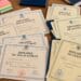 Profesoară de Limba română, acuzată că a vândut diplome false de bacalaureat și licență. Și-a recunoscut faptele