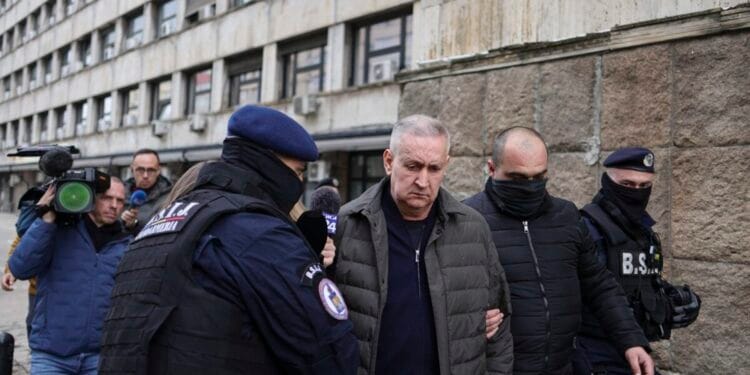 Directorul general al ARR, trimis în judecată de DNA. Procurorii susțin că ar fi primit peste 115.000 de euro pentru fraudarea examenelor