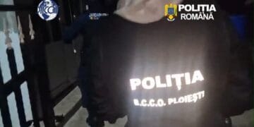 Soldat profesionist, arestat pentru viol asupra unor minore și pornografie infantilă. Victimele au 12, 13 și 14 ani