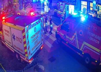 VIDEO: Tragedie! Doi oameni au murit după ce un Duster a ajuns pe trotuar și a intrat în plin în trei pietoni