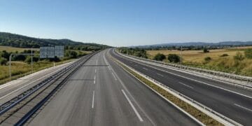 40 de minute de coșmar! Un bărbat cu tricicleta a mers pe contrasens și a provocat 19 apeluri la 112