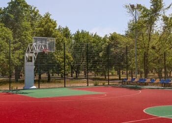 Baschet, competiții și distracție! BACK 2 HOOPS aduce copiii și tinerii pe teren, pe 4 septembrie
