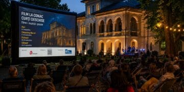 Vila Golescu din Câmpulung Muscel devine cinematograf în aer liber. Trei zile cu filme, muzică și poezie