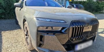 Lovitură DIICOT după 16 percheziții! Aur, bani, o armă și bunuri de 400.000 de euro, ridicate de anchetatori