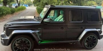 Mașină de 200.000 de euro, căutată de autoritățile elvețiene, oprită pe autostradă. Șoferul spune că nu știa că autoturismul era urmărit