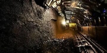 Descoperire macabră într-o mină ilegală. Opt cadavre, găsite îngropate la doi metri adâncime