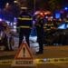 Scandal uriaș după un accident! Polițiștii au tras focuri de armă, iar doi tineri au fost arestați