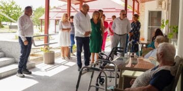 „Niciodată să nu îi uităm pe cei mai triști ca noi!” 30 de locuri în plus pentru oamenii care au nevoie de grijă, la UAMS Dedulești