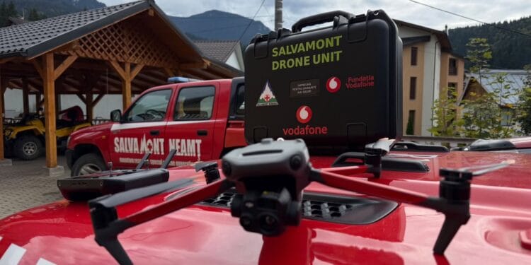 Dronă nouă pentru Salvamont. Salvatorii pot verifica mai rapid zonele greu accesibile