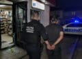 A dat lovitura de două ori în aceeași noapte. Bărbat reținut după ce ar fi furat țigări dintr-un magazin!