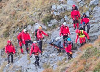 Trupul turistului căzut 200 de metri în Munții Făgăraș, recuperat după o misiune dramatică de 34 de ore