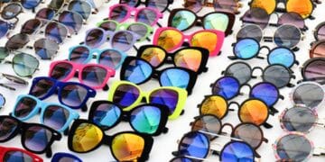 Captură uriașă! 4.000 de perechi de ochelari de soare, evaluate la 2 milioane de lei