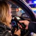 Beată la volan, a lovit o mașină și a fugit! Femeie de 40 de ani, prinsă de polițiști cu o alcoolemie uriașă
