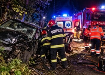 Accident mortal pe un drum forestier! Un bărbat a murit, șoferul a ajuns la spital