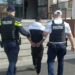 Tânără bătută cu brutalitate de iubit, în plină stradă! Femeia s-a prăbușit sub privirile martorilor