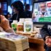 Peste 30.000 de români, victimele unei escrocherii uriașe! False reclame cu medici și vedete, prejudiciu de 14 milioane de lei